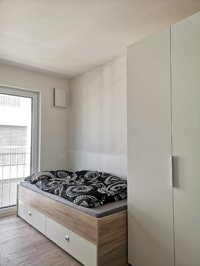 Modern Flat, Wifi, Central, Calm, Clean